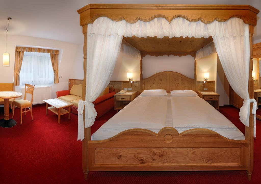 Hotel Ingram Selva di Val Gardena Habitación foto