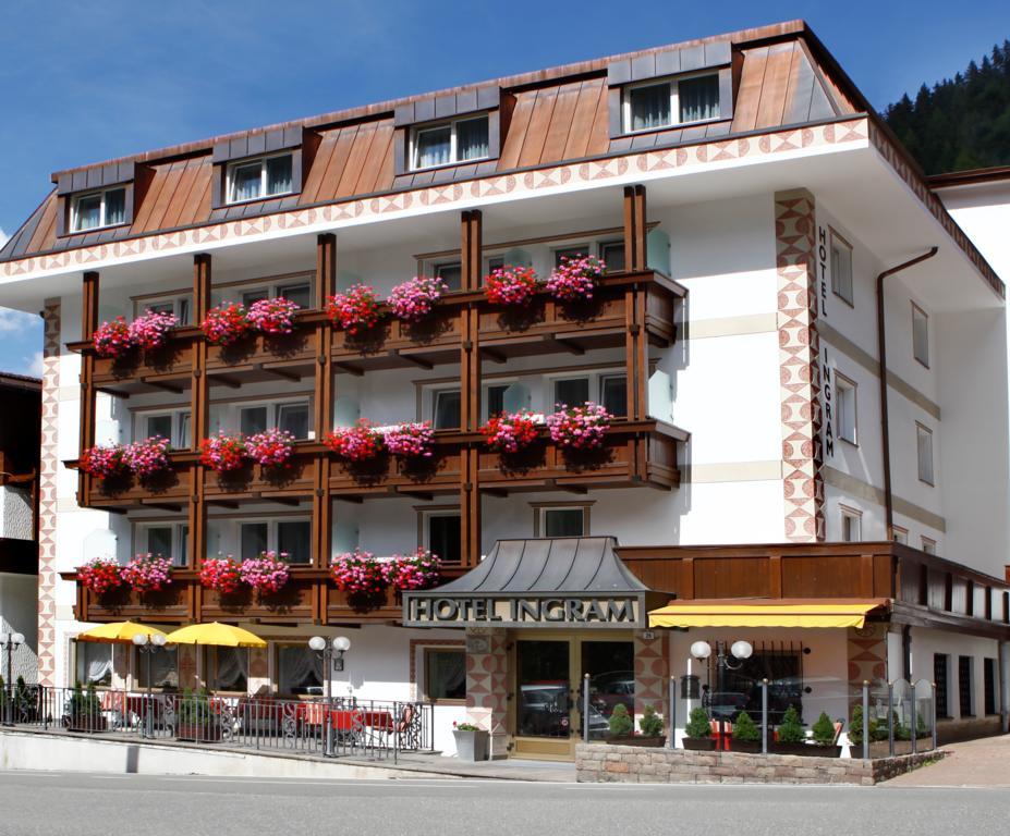 Hotel Ingram Selva di Val Gardena Exterior foto